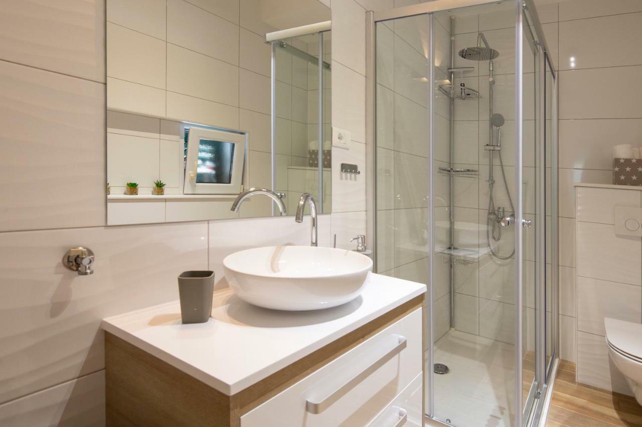 Apartman Pjero 3+2 Makarská Exteriér fotografie