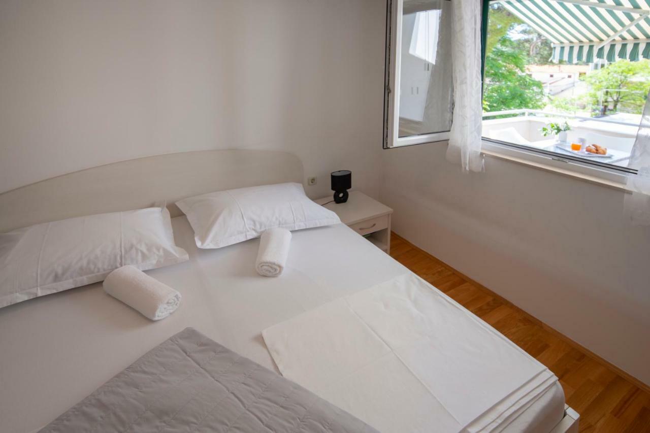 Apartman Pjero 3+2 Makarská Exteriér fotografie