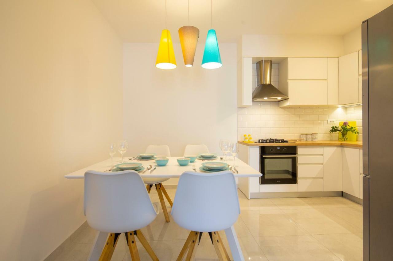 Apartman Pjero 3+2 Makarská Exteriér fotografie