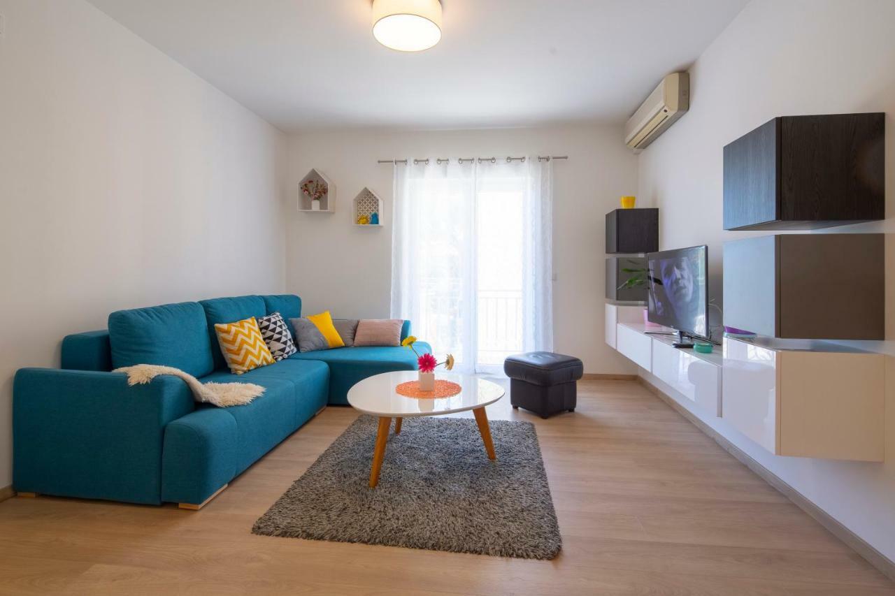 Apartman Pjero 3+2 Makarská Exteriér fotografie